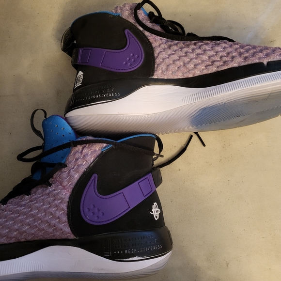 Men's Nike Alphadunk Basketball Shoe, size 10 - Picture 8 of 16